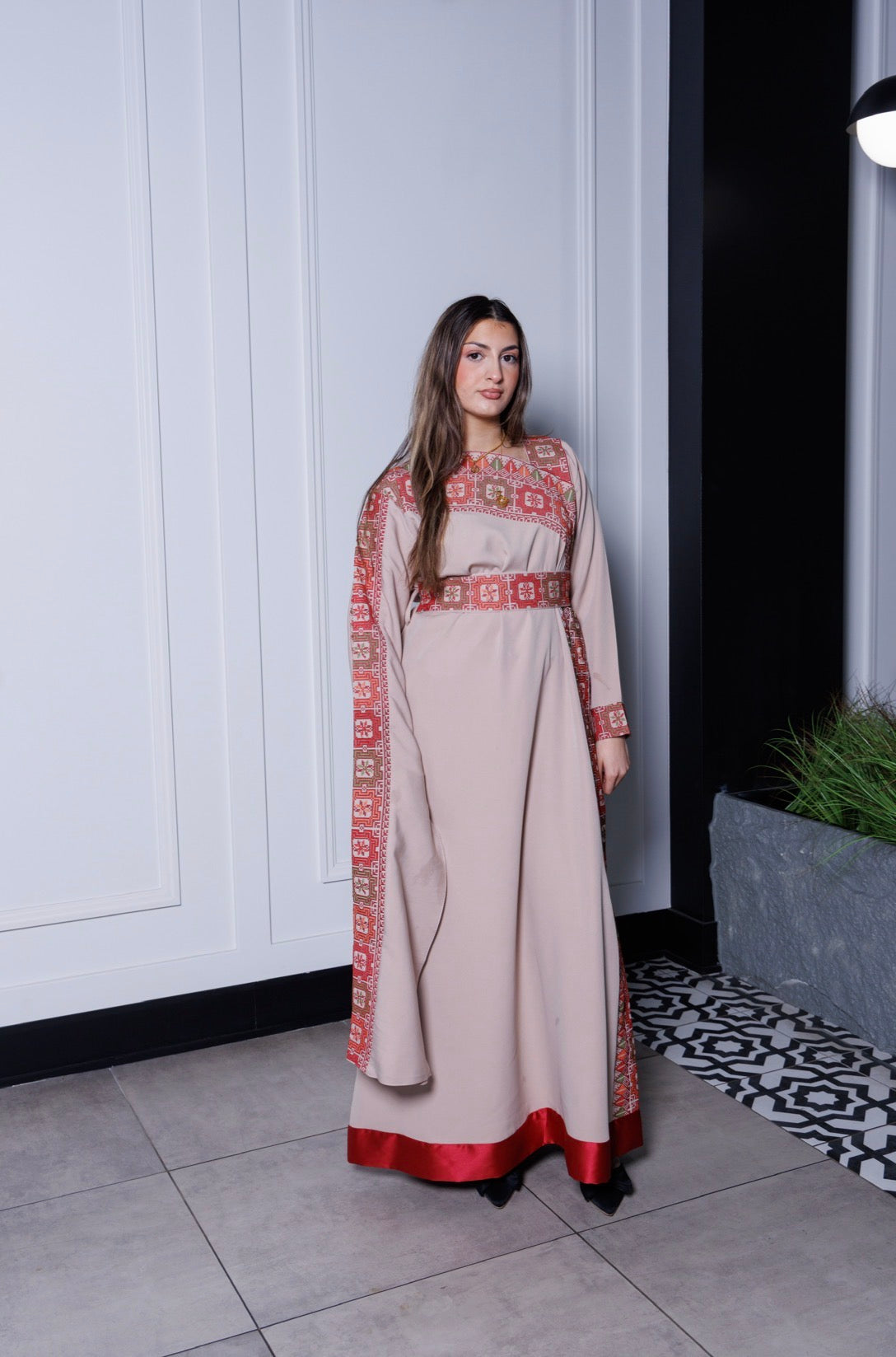 Shoulder Sleeve Thobe (crepe)