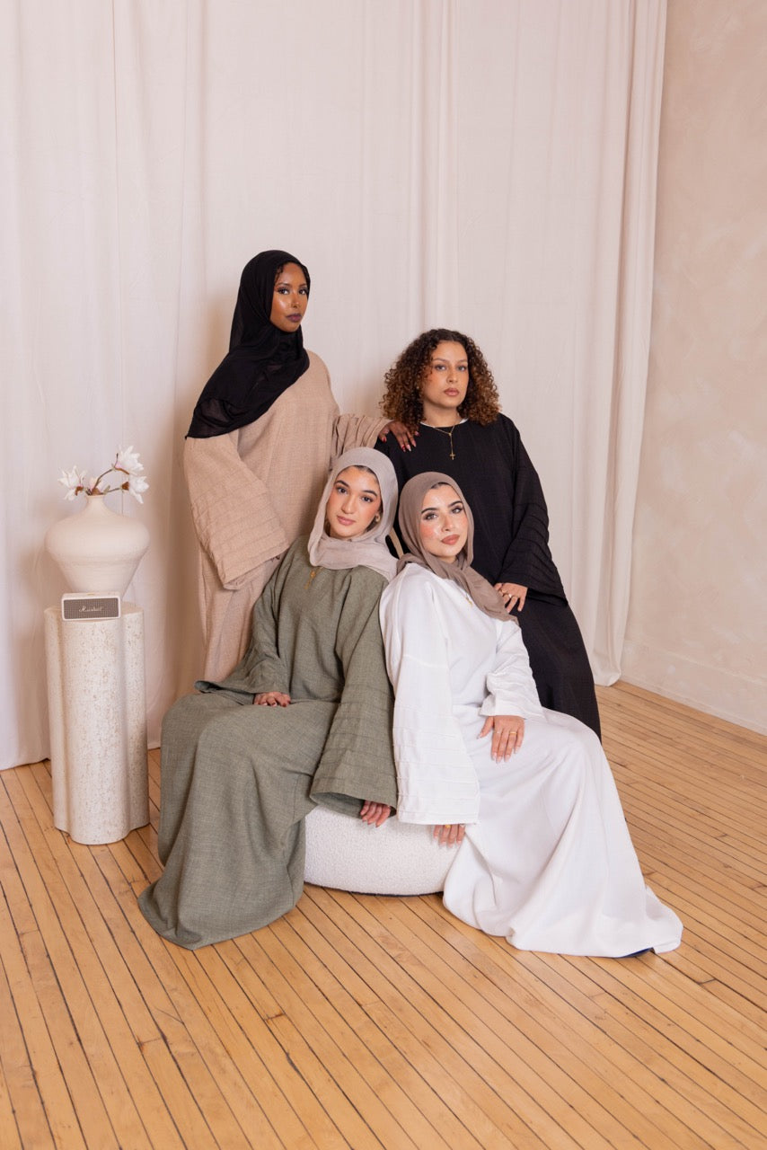 Pleated Sleeve Abaya